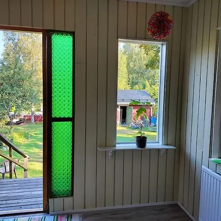 Idyllinen Talo Laehellae Jaerveae